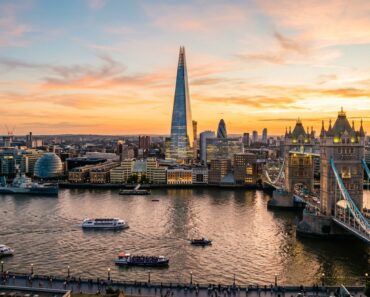 Flights from Baku to London — Heydar Aliyev (GYD) to London (LHR/LGW)